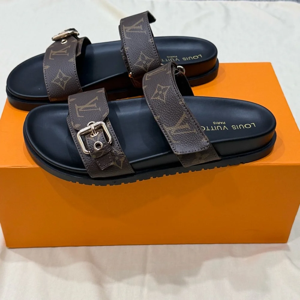 Louis Vuitton Women's Brown Sandals - Picture 5 of 5